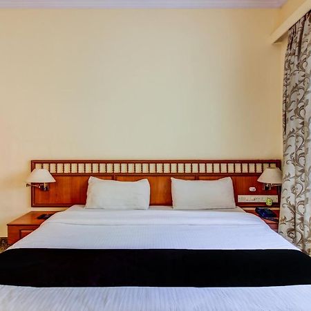 Hotel Kadamb Residency Βομβάη Εξωτερικό φωτογραφία