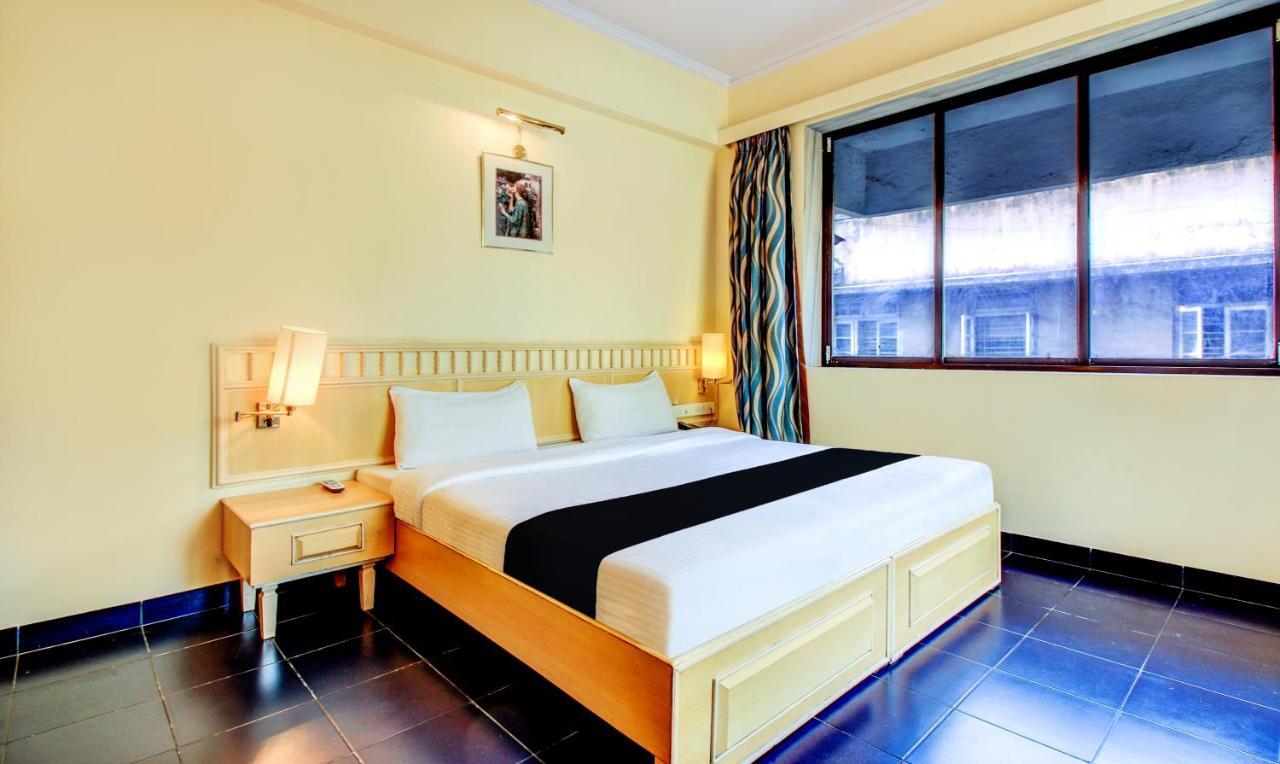 Hotel Kadamb Residency Βομβάη Εξωτερικό φωτογραφία